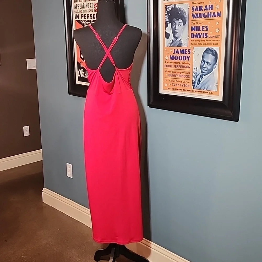 Red Sleeveless Draping Dress